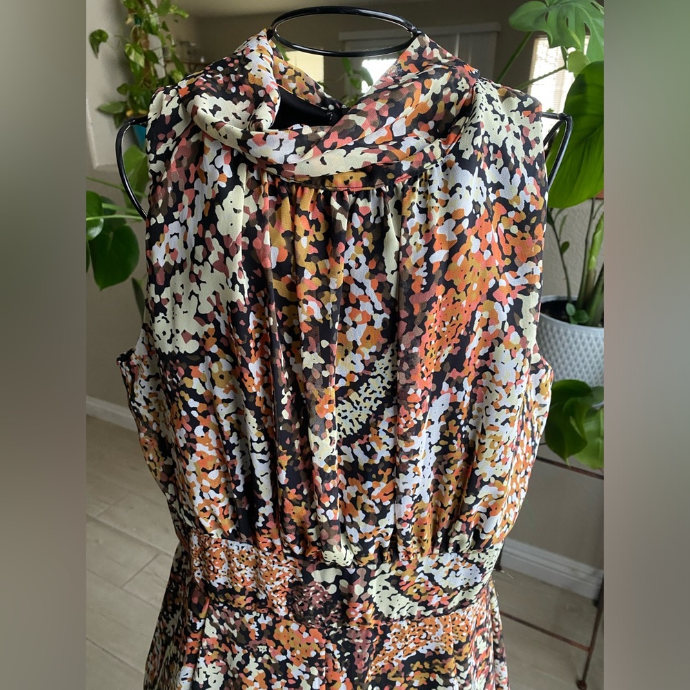Abstract dress